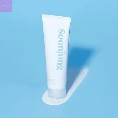 [ETUDE]   Soon Jung 10-Free Moist Emulsion 130ml Hanul Hanbok